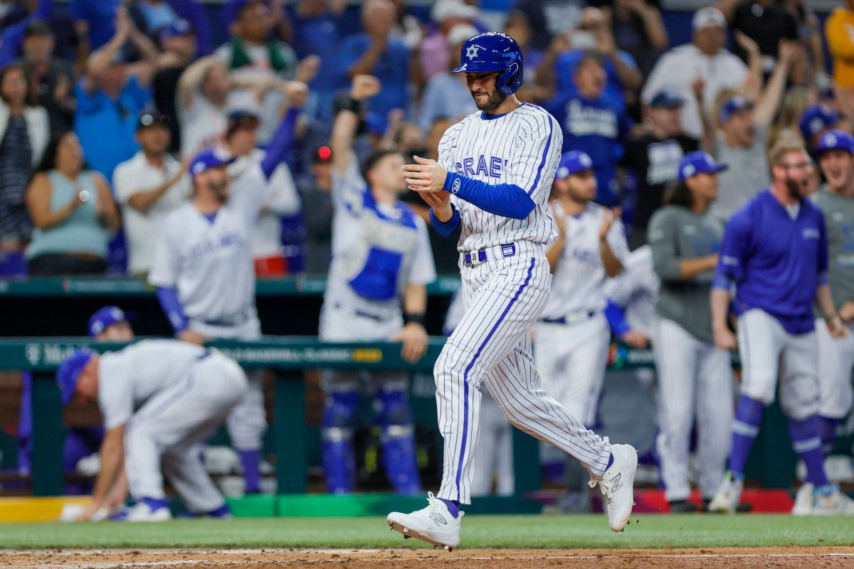Israel shortstop Michael Wielansky scores during the eighth inning against Nicaragua. (2023)