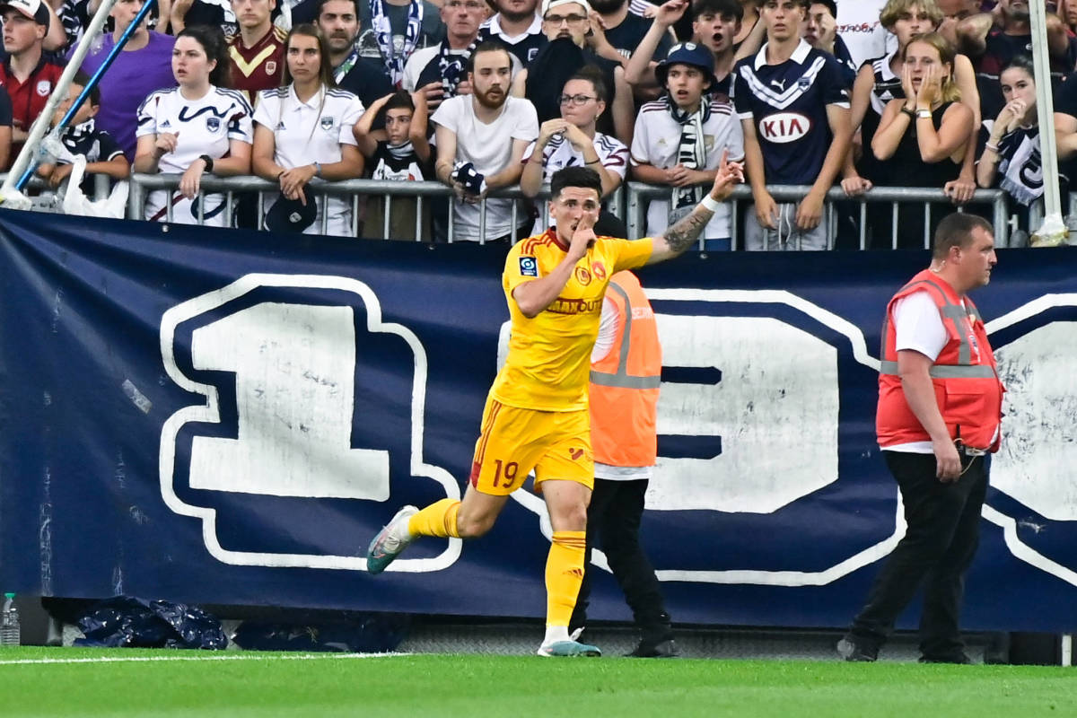 Ligue 2 game abandoned after fan attacks player Futbol on FanNation