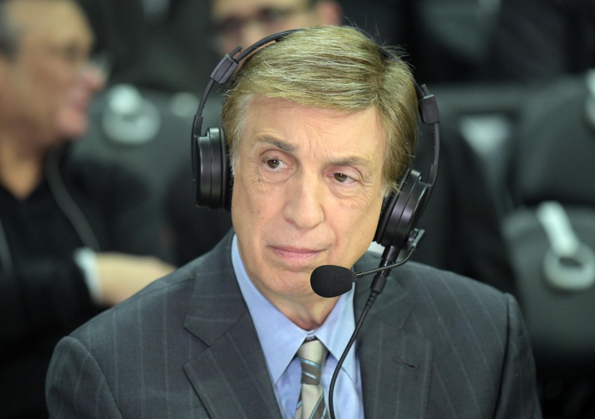 Broadcasting Legend Marv Albert Voices Amazing Tribute Video to Mets Hall of Fame Broadcasters