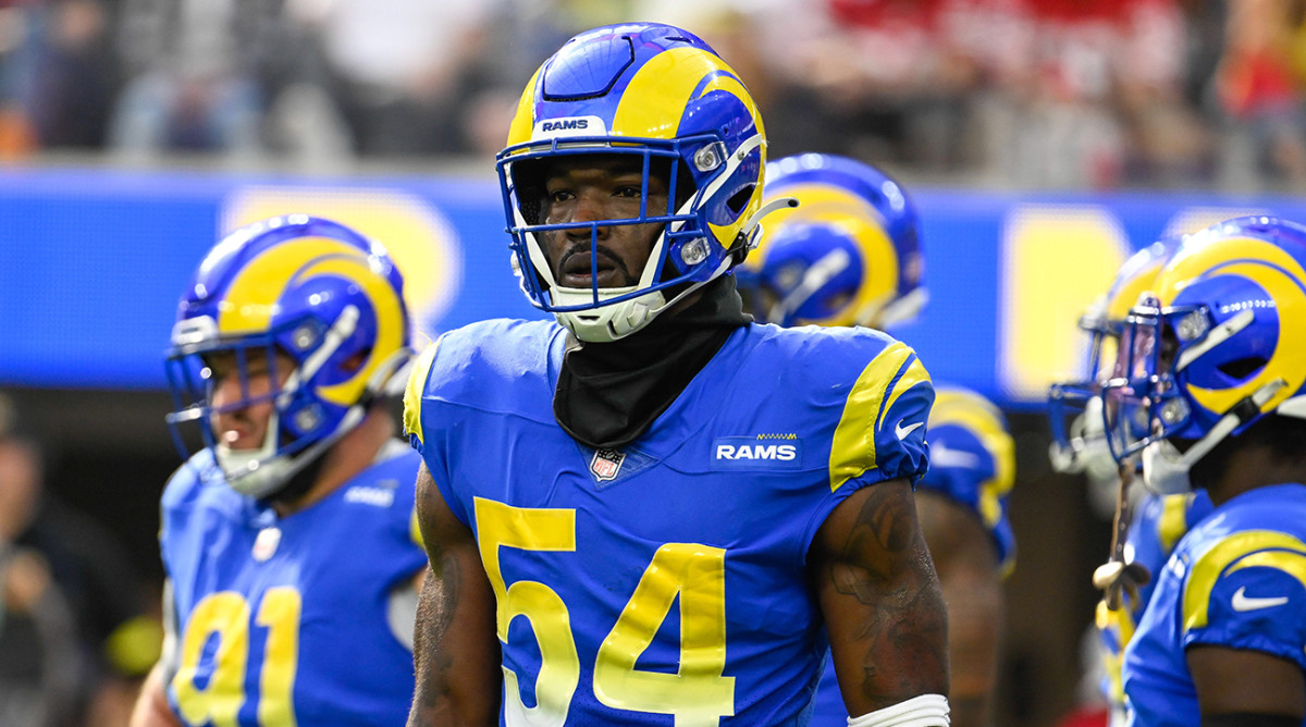 Rams linebacker Leonard Floyd signed with the Bills.