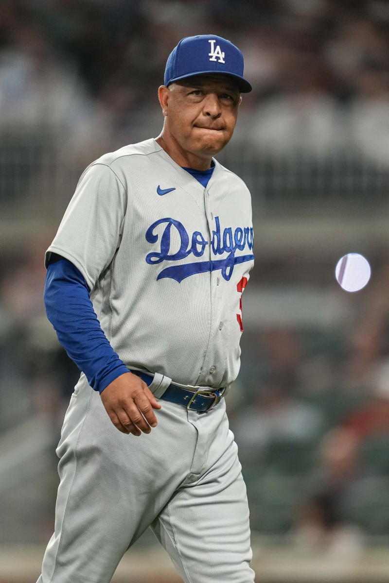 Dodgers: Analyst Doesn't See LA Parting Ways with Dave Roberts