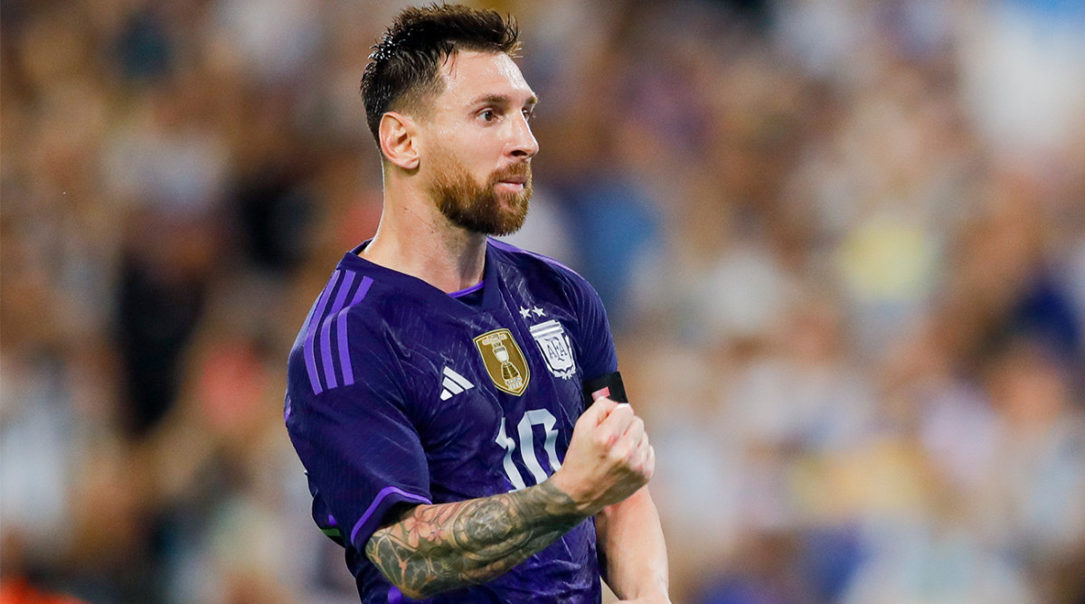 Messi celebrates Argentina’s goal vs. Honduras during an international friendly in Miami.