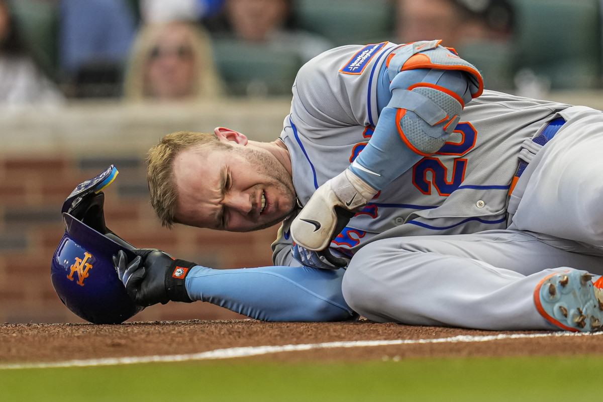 New York Mets' Pete Alonso Suffers Injury After Hit by Pitch - Sports  Illustrated New York Mets News, Analysis and More