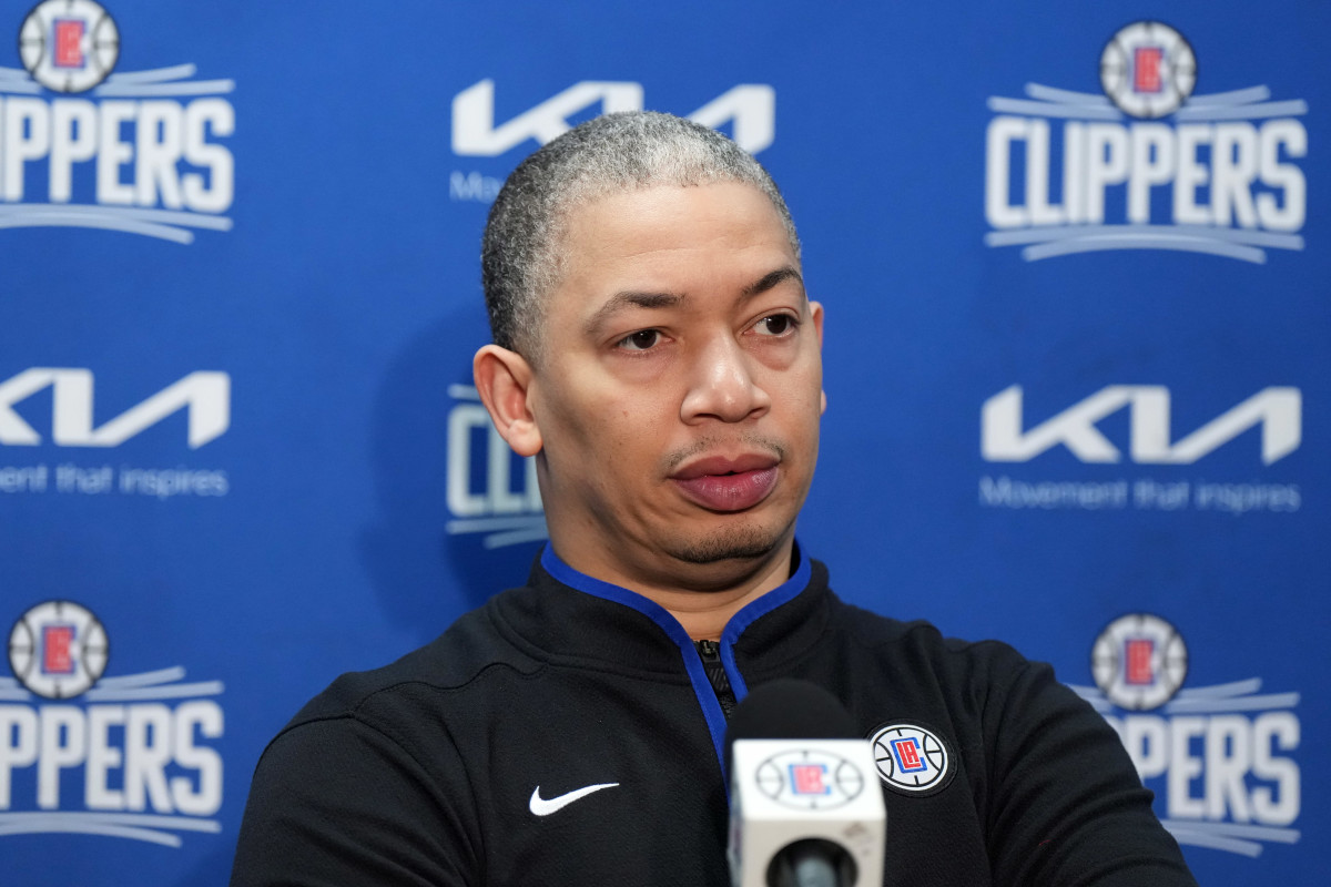LA Clippers officially hire Tyronn Lue as head coach