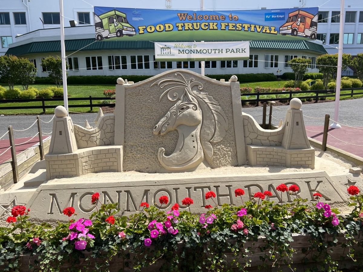 The entrance to Monmouth Park Racetrack in Oceanport, NJ