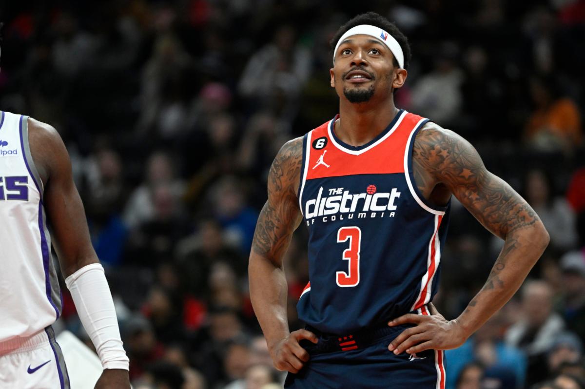 Which No. Will Bradley Beal Wear for the Phoenix Suns?