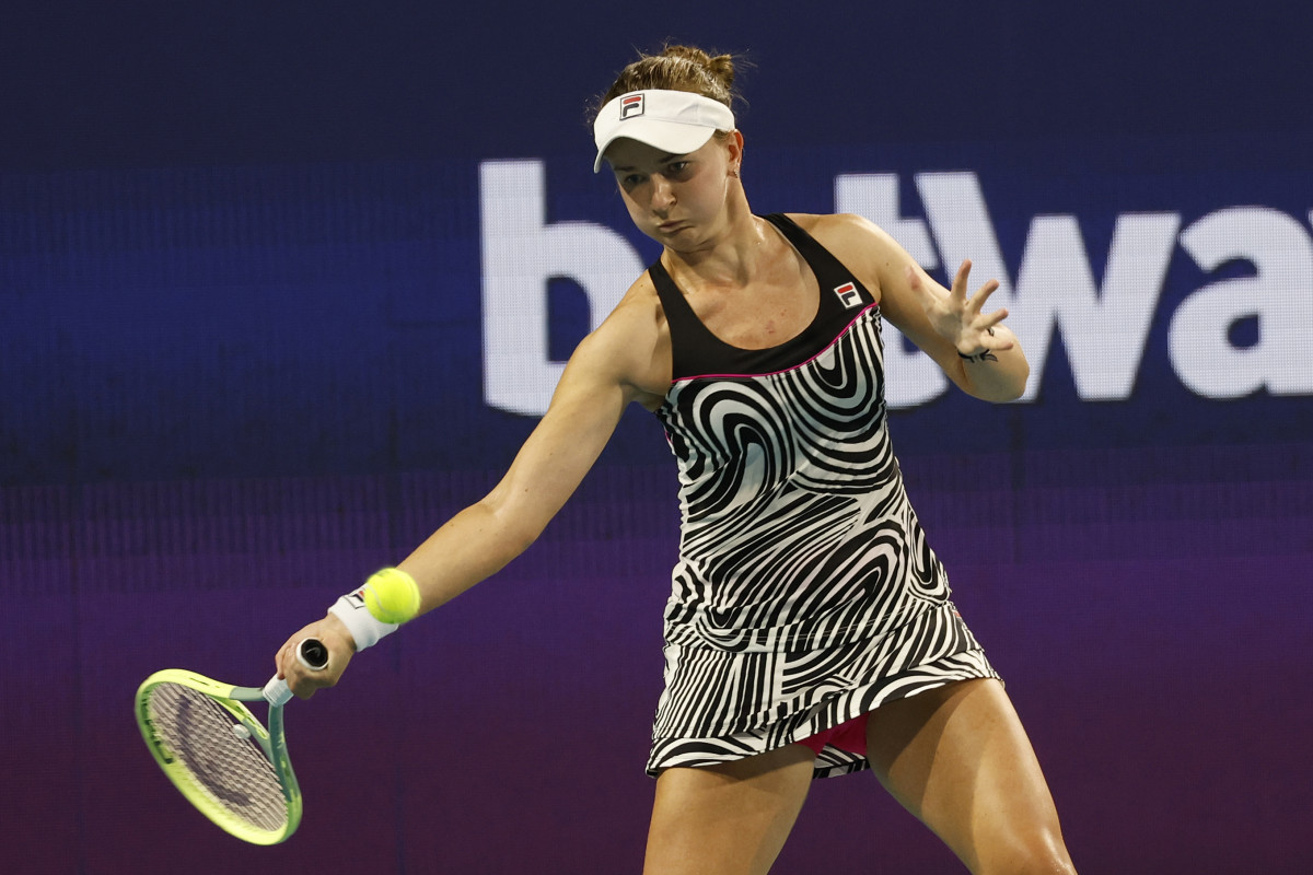 Barbora Krejcikova (CZE) hits a forehand