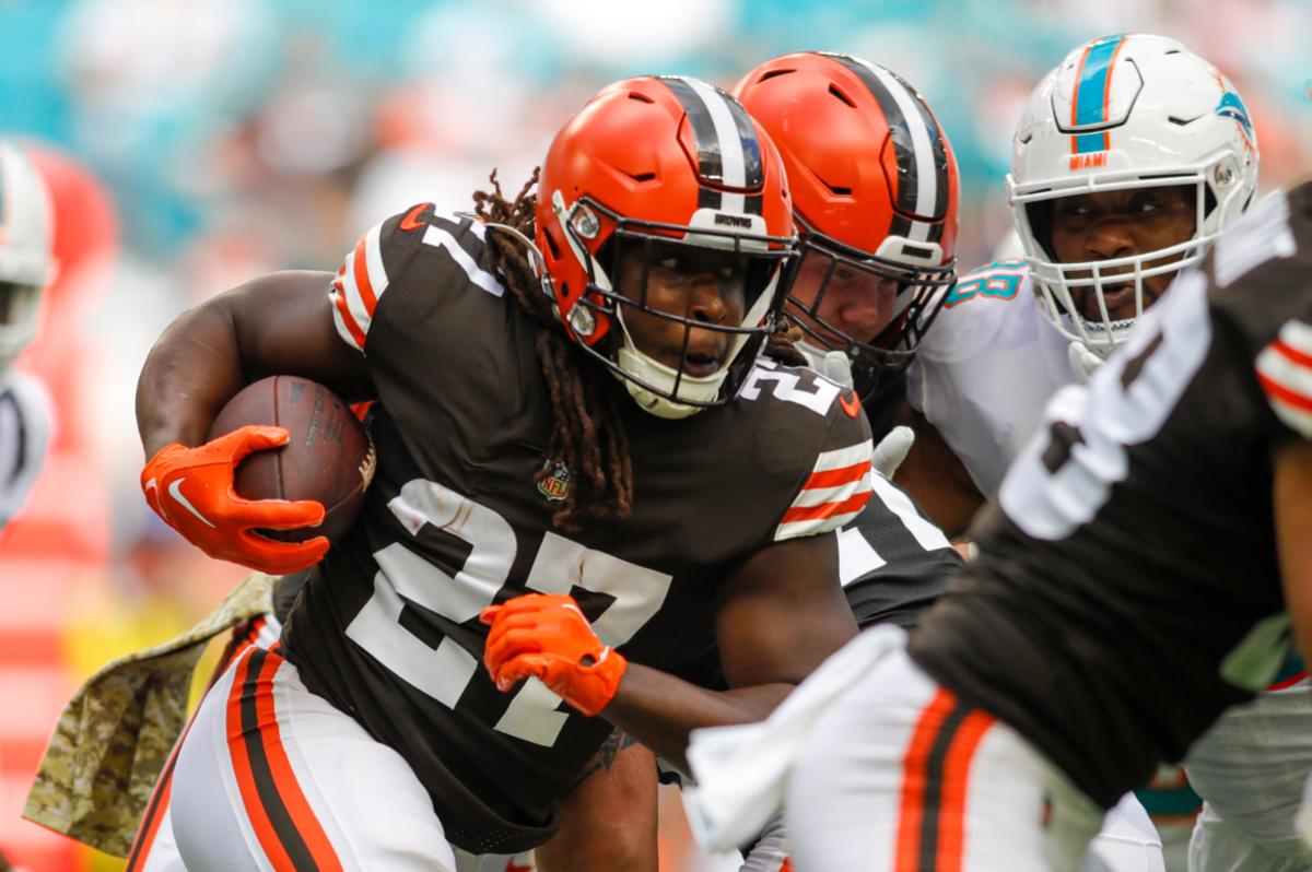 Three Free Agents Arizona Cardinals Could Still Target Sports