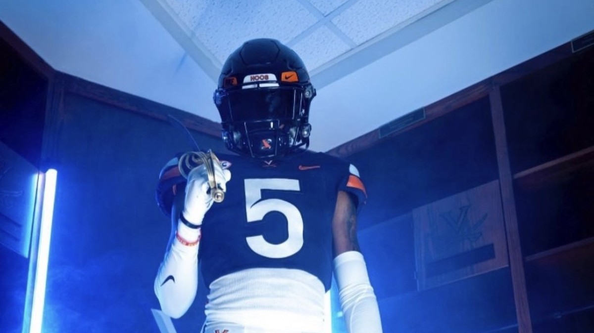 Three-star cornerback Kevon Gray announces his commitment to the Virginia Cavaliers football recruiting class of 2024.