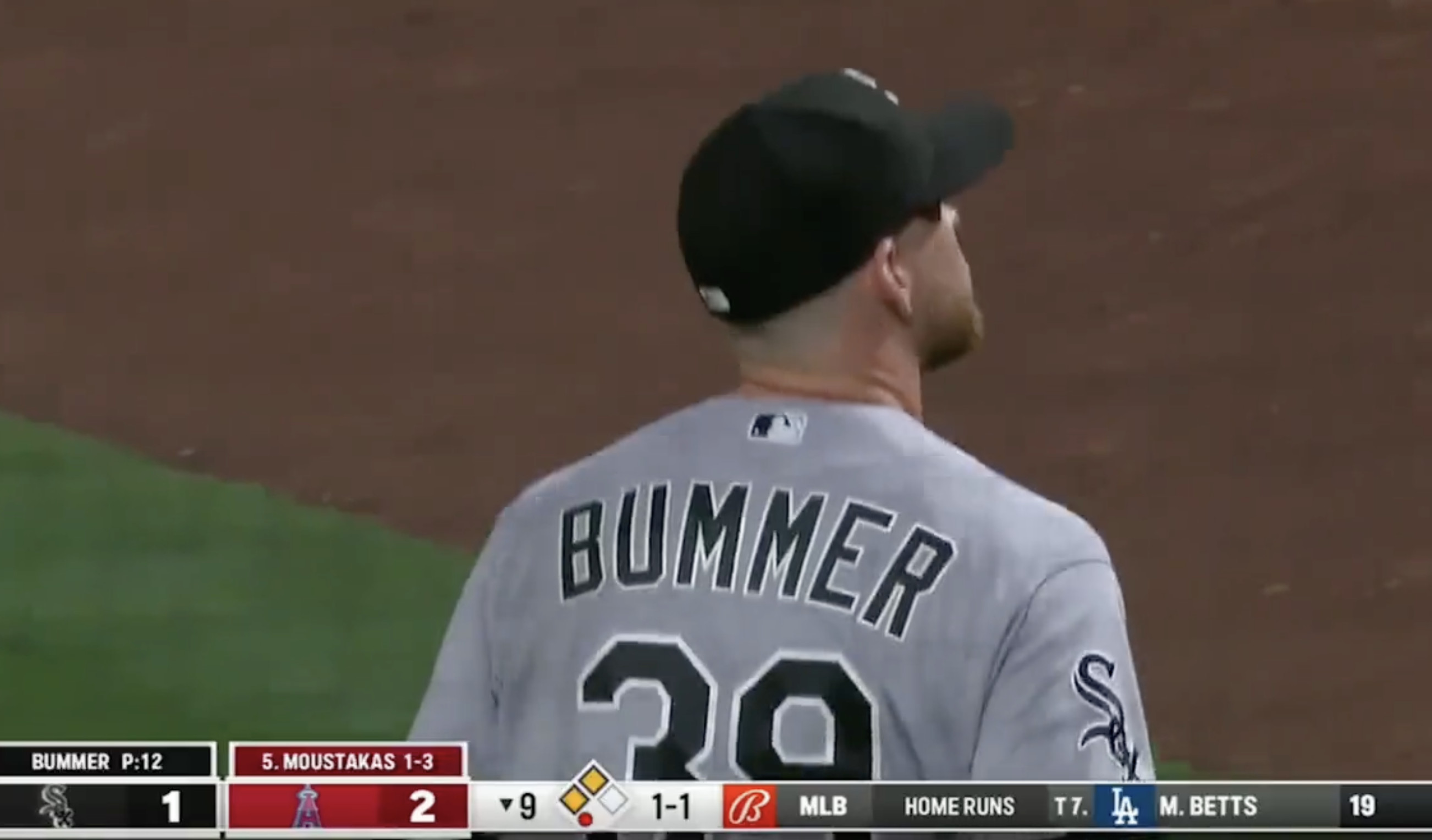 White Sox-Angels: MLB Fans Had Jokes After Aaron Bummer's Game