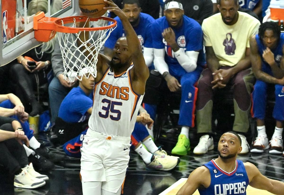 former-clippers-player-joins-phoenix-suns-sports-illustrated-la