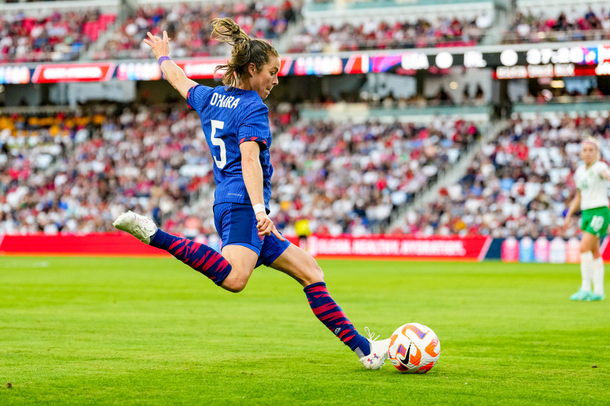 Kelley O'Hara of the United States plays the ball during a match between the United States and the Republic of Ireland.