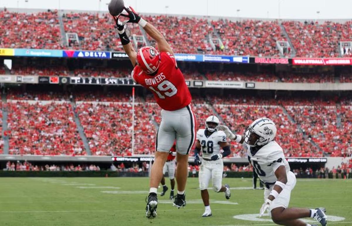 Football TE Brock Bowers is a "Slam Dunk" Top10 in 2024 NFL