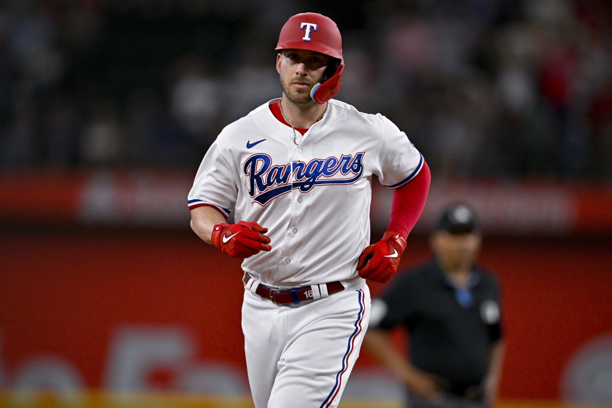 Watch Texas Rangers catcher blast first homer in more than a month ...