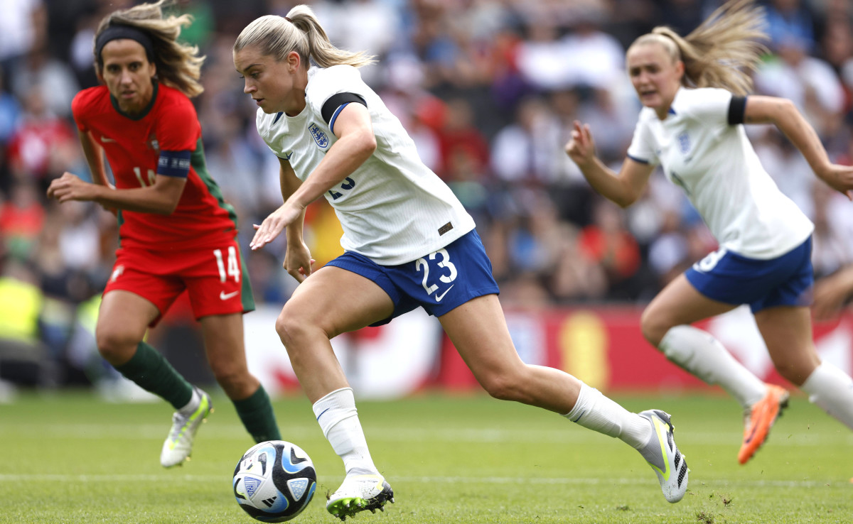 England's Alessia Russo plays the ball during a friendly against Portugal.