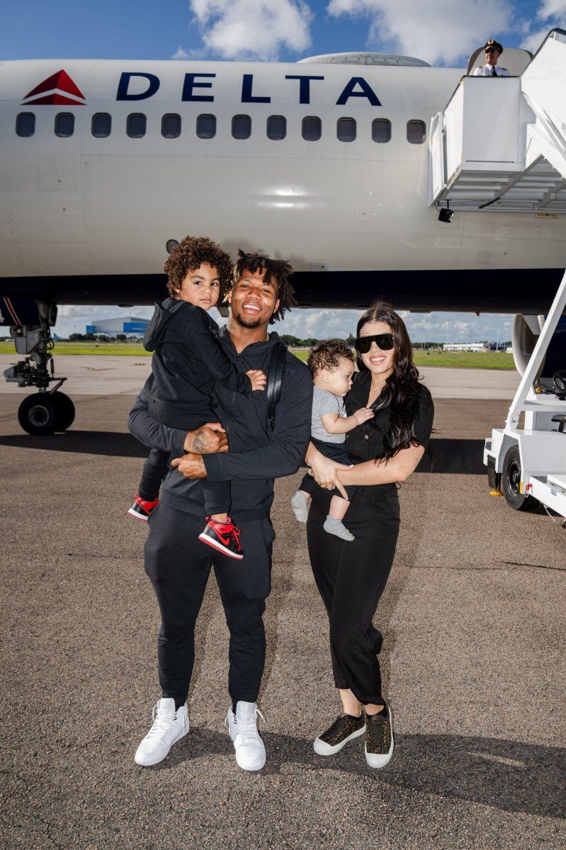 Ronald Acuña Jr and family