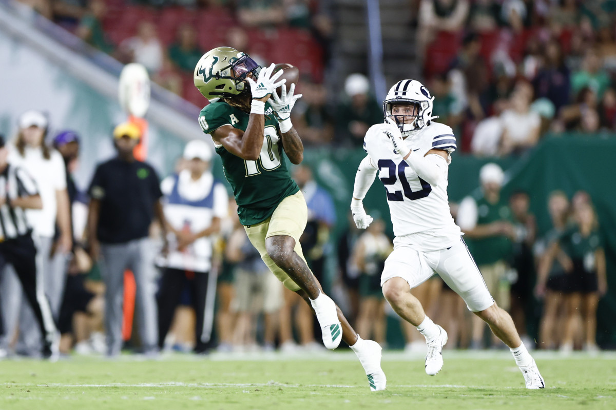 South Florida Bulls wide receiver Xavier Weaver (10) catches a pass during the first half against the Brigham Young Cougars at Raymond James Stadium.