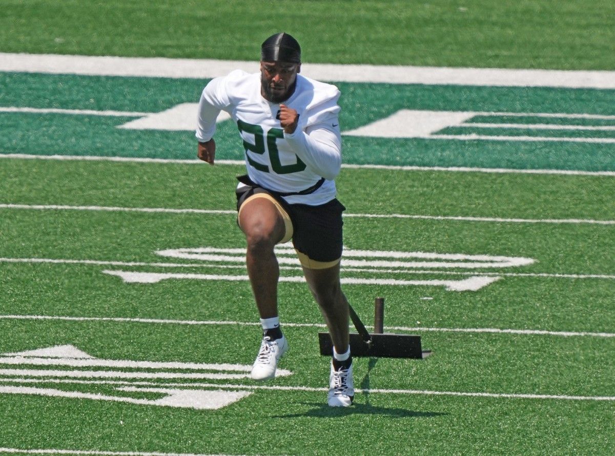 Jets running back Breece Hall is coming off a torn ACL.