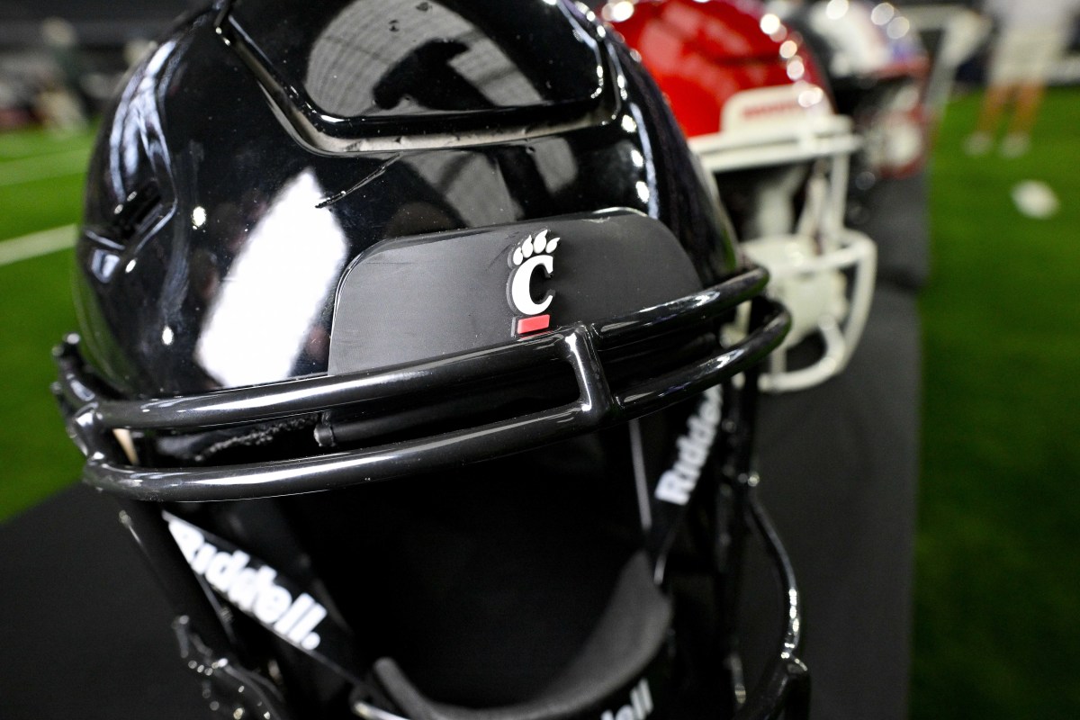 UC Football Right in The Middle of Big 12's 2023 Miles Traveled Ranks