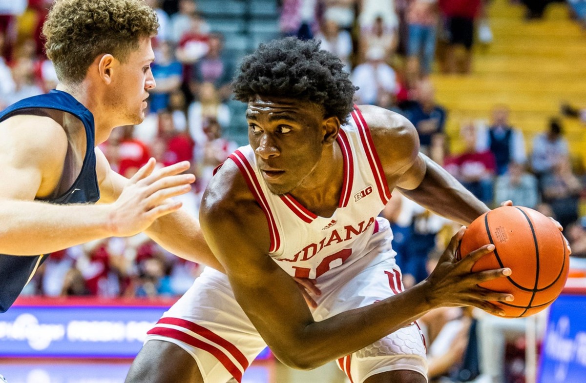 Indiana's Kaleb Banks (10) protects the ball during the second half of the Indiana versus Marian men's basketball game at Simon Skjodt Assembly Hall on Saturday, Oct. 29, 2022