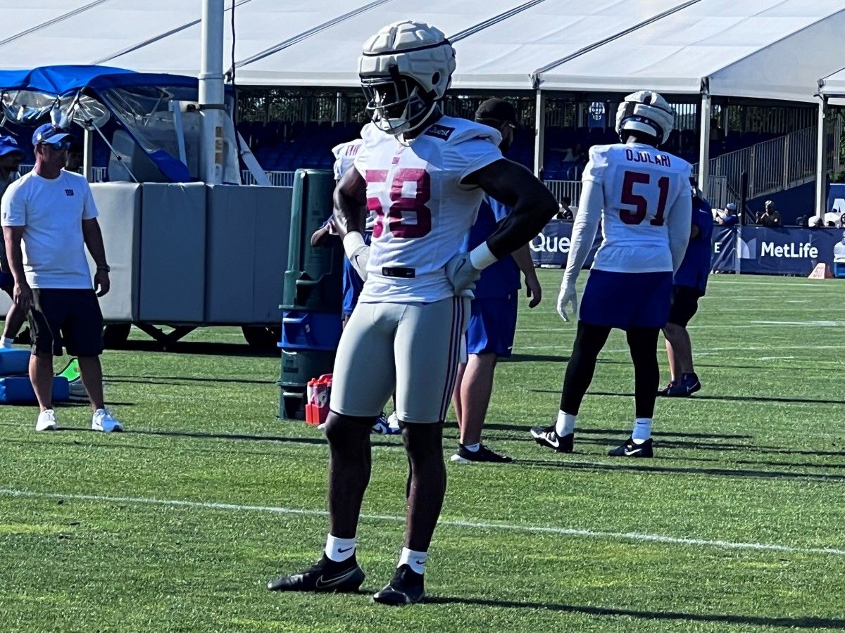 New York Giants ILB Bobby Okereke.