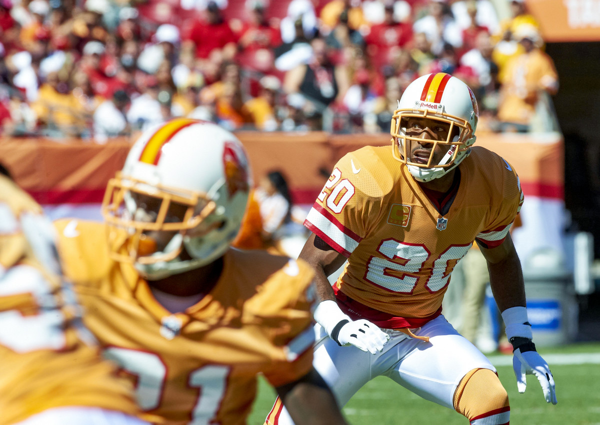 Ronde Barber will be inducted into the Pro Football Hall of Fame.