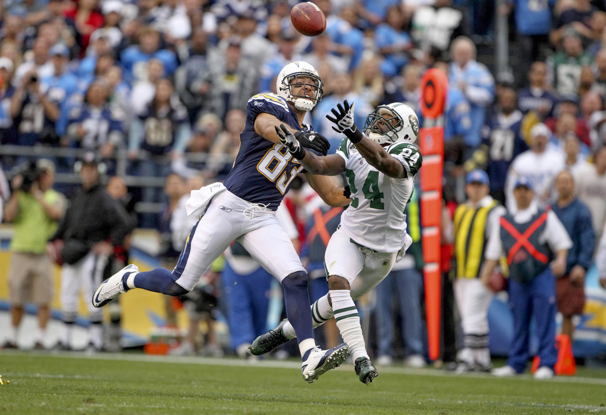 Darrelle Revis will be inducted into the Pro Football Hall of Fame.