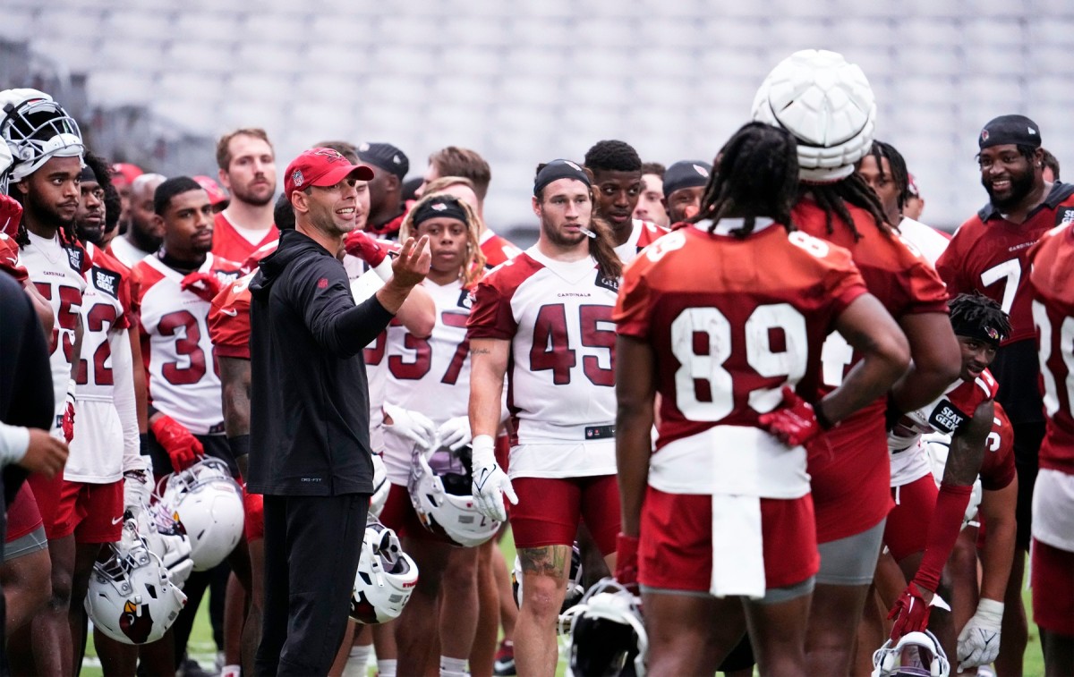 Cardinals coach Jonathan Gannon is trying to rebuild the culture of the team in his first season.