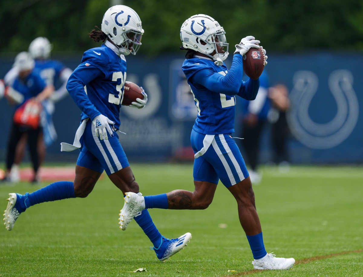 June 14, 2023; Indianapolis, IN, USA; Indianapolis Colts cornerback Kenny Moore II (23) works through defensive back drills Wednesday, June 14, 2023, during mandatory minicamp at the Indiana Farm Bureau Football Center in Indianapolis.