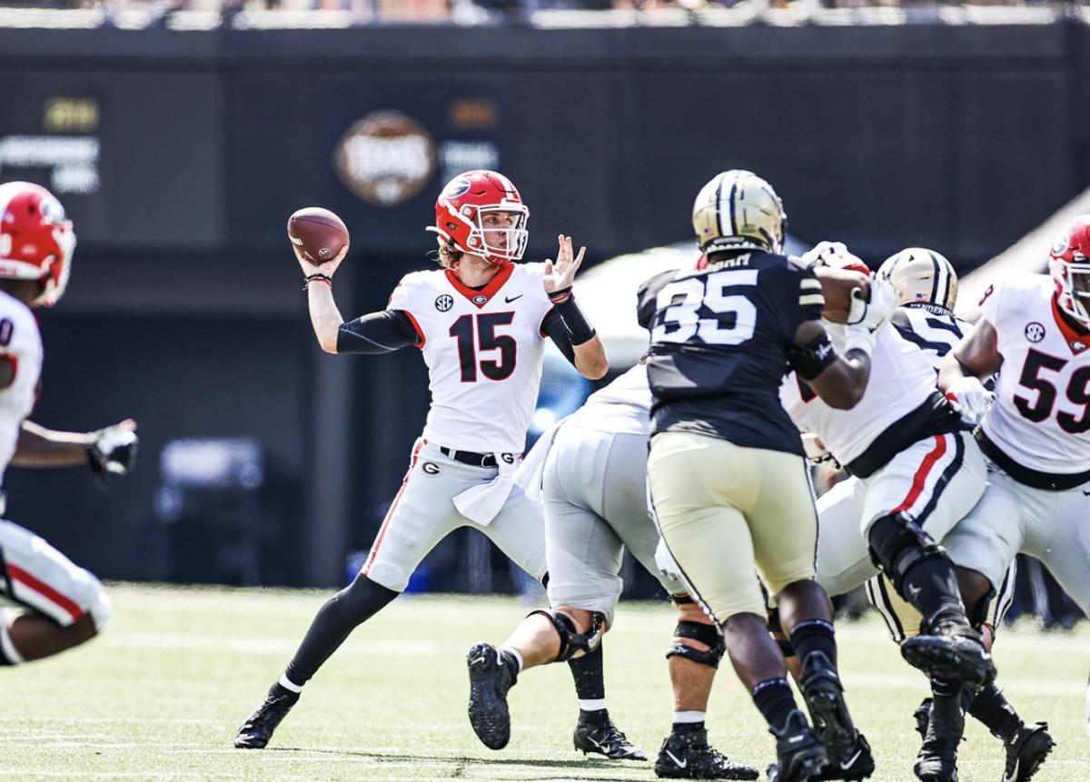 Georgia quarterback Carson Beck during the Bulldogs’ game against Vanderbilt at Vanderbilt Stadium in Nashville, Tenn., on Saturday, Sept. 25, 2021. (Photo by Tony Walsh)