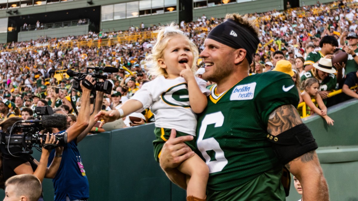 green bay packers family night