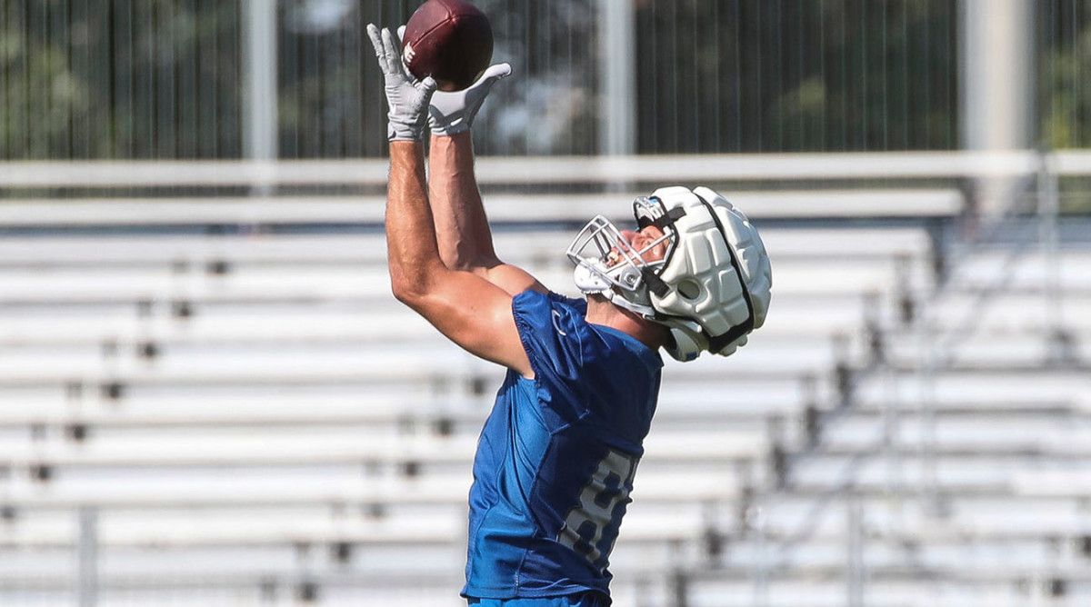 Detroit Lions rookie right end Sam LaPorta