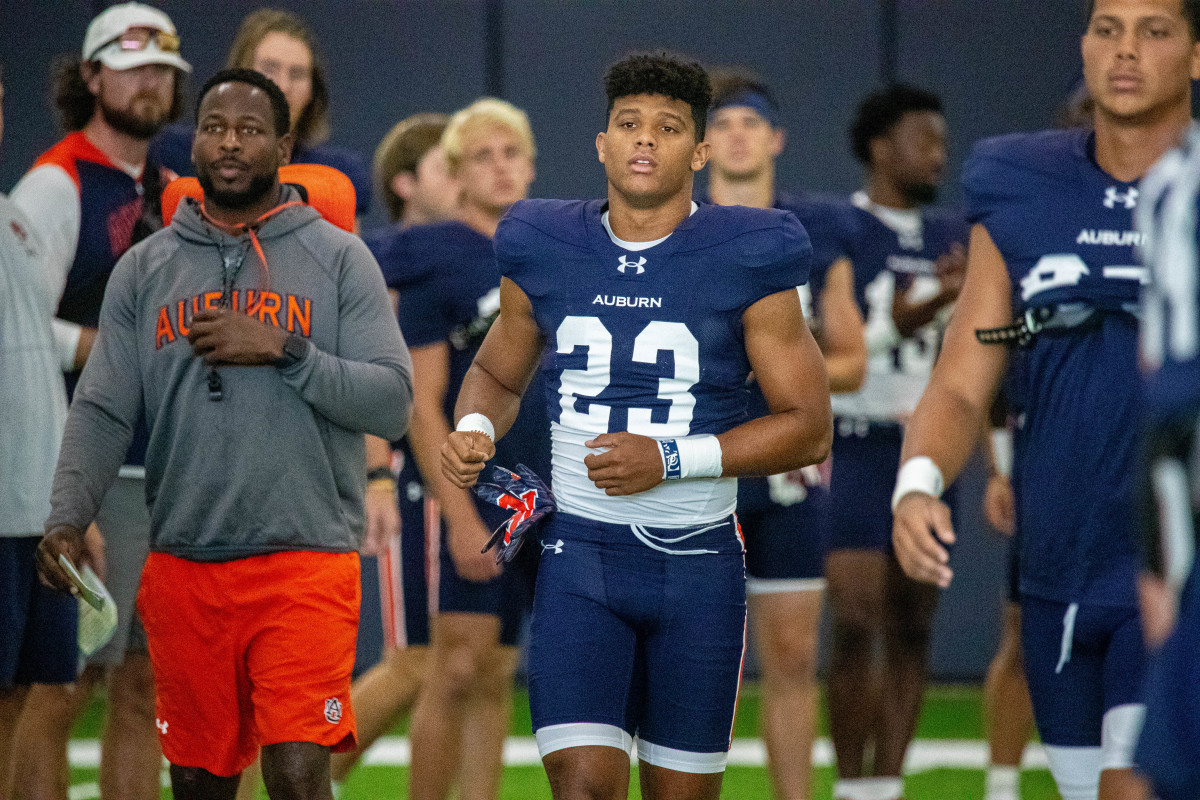 Auburn football RB's on-field role 'pales in comparison' to locker room role