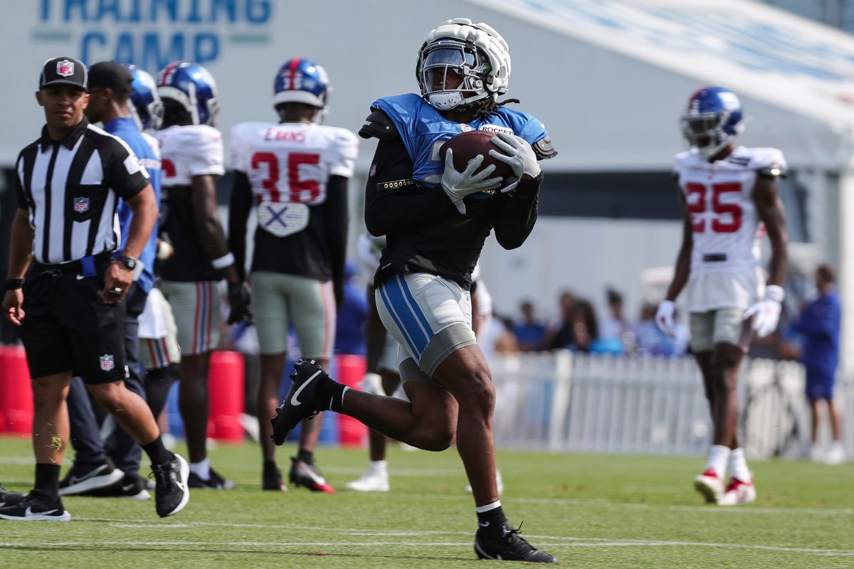 Lions first-round pick Jahmyr Gibbs was impressive against the Giants in a joint practice.