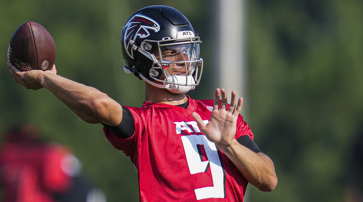 Atlanta Falcons quarterback Desmond Ridder