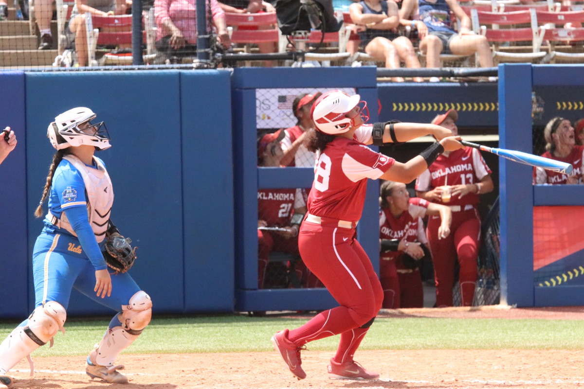 WCWS Photo Gallery Oklahoma 15, UCLA 0 Sports Illustrated Oklahoma