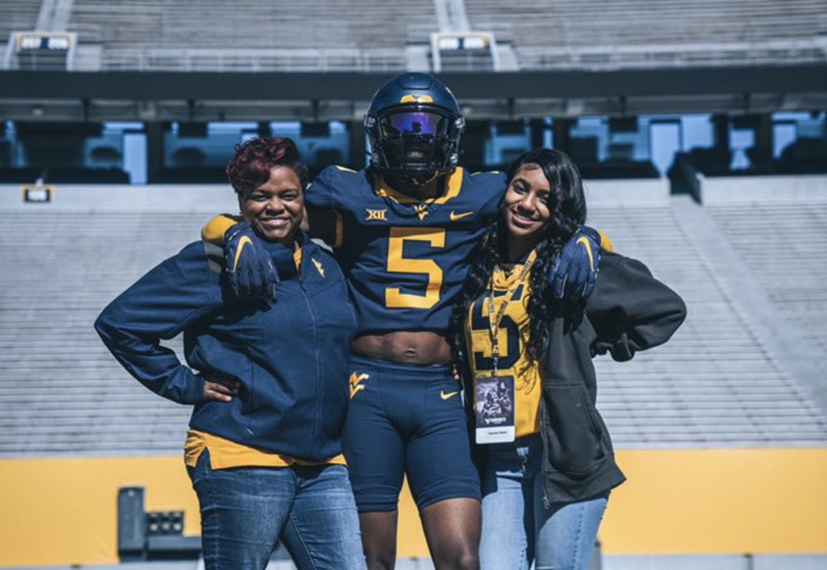 Former WVU CB Commit Cameron Calhoun Chooses New School Sports