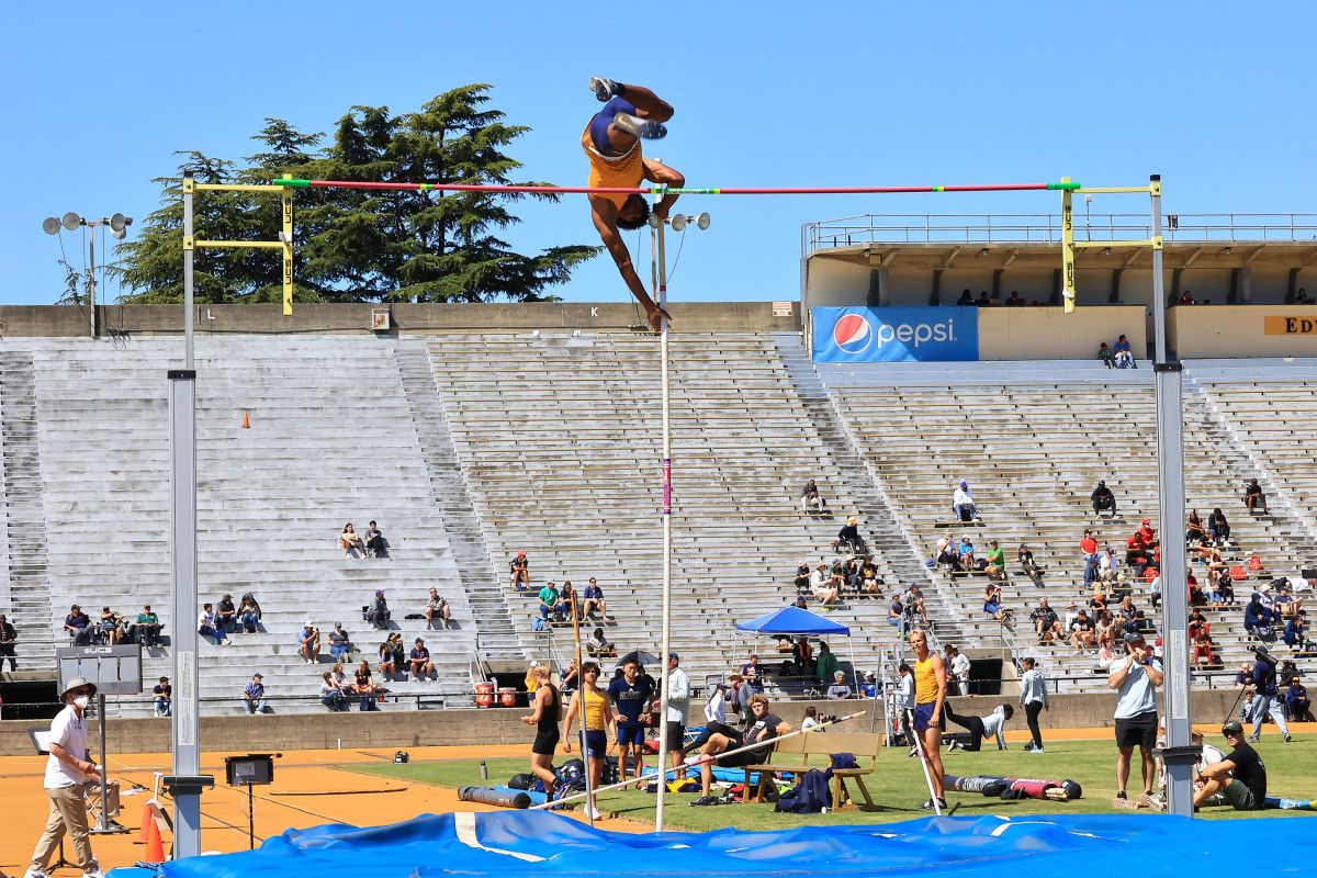 Hakim McMorris over the top in the pole vault