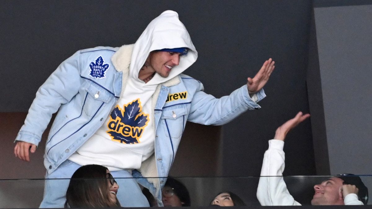 Justin Bieber concert scheduled at MSG same day as Game 7 of Lightning-Rangers - Vimarsana News
