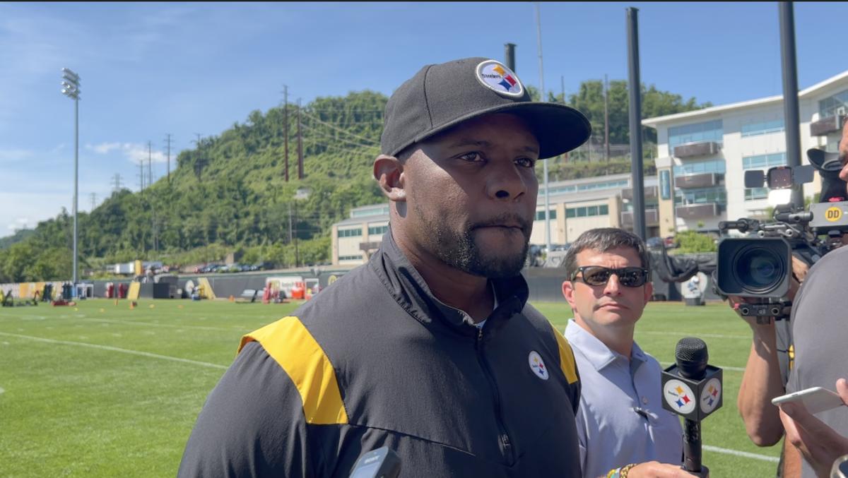 Brian Flores Details Input He'll Have on Pittsburgh Steelers Defense