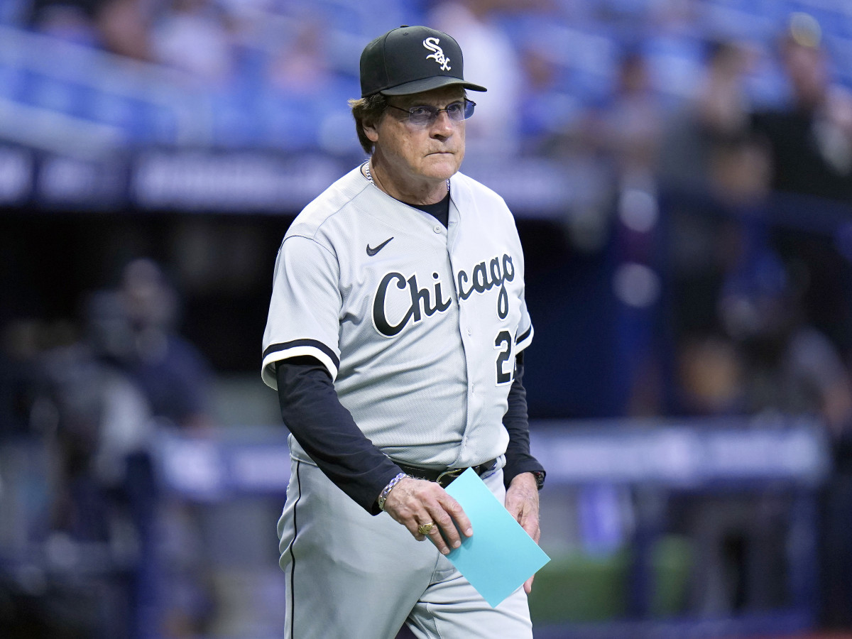 Chicago White Sox manager Tony La Russa brings out the line-up card before a baseball game against the Tampa Bay Rays Friday, June 3, 2022, in St. Petersburg, Fla.