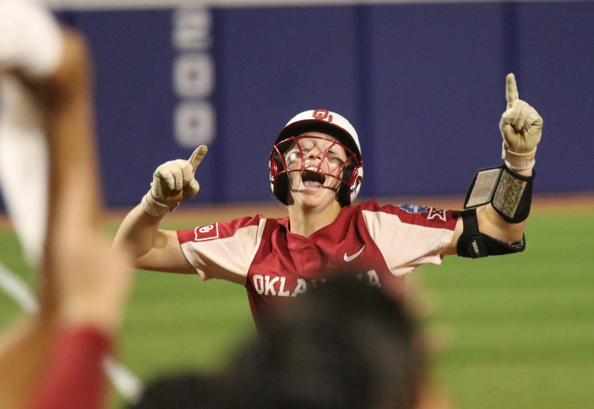 Oklahoma Softball Sooners Dominate Texas As Records Fall in Memorable WCWS Performance Sports