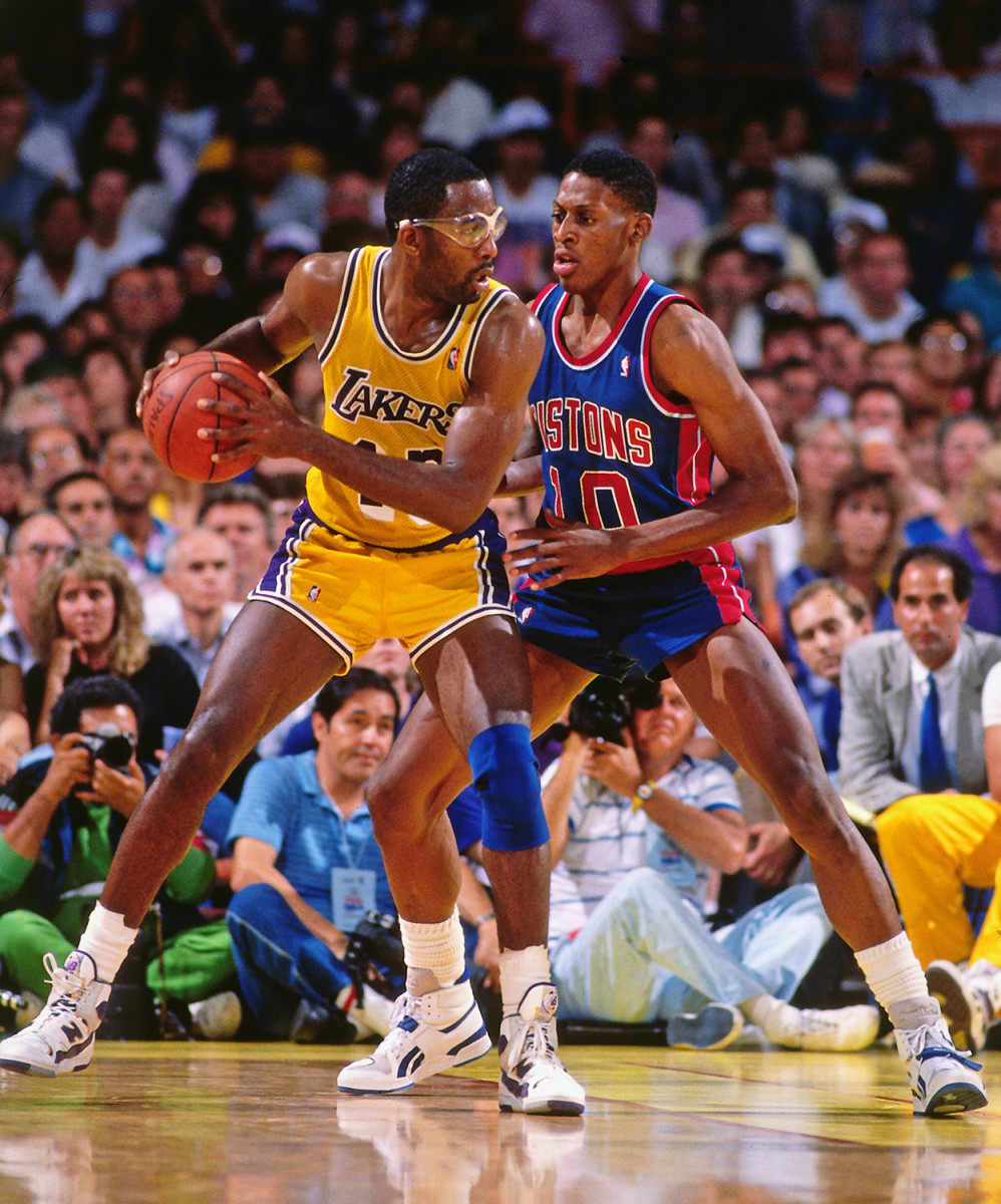 1987 NBA Finals on CBS introduction. James Worthy had a good performan