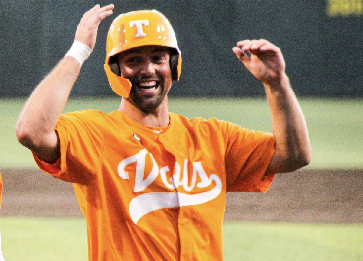 Vols Baseball SuperSenior First Baseman Luc Lipcius Ends Tennessee