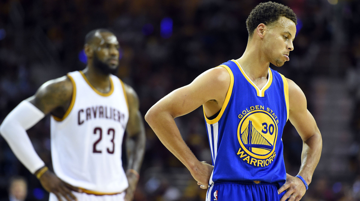 Cavs forward LeBron James and Warriors guard Stephen Curry compete in the 2015 NBA Finals.