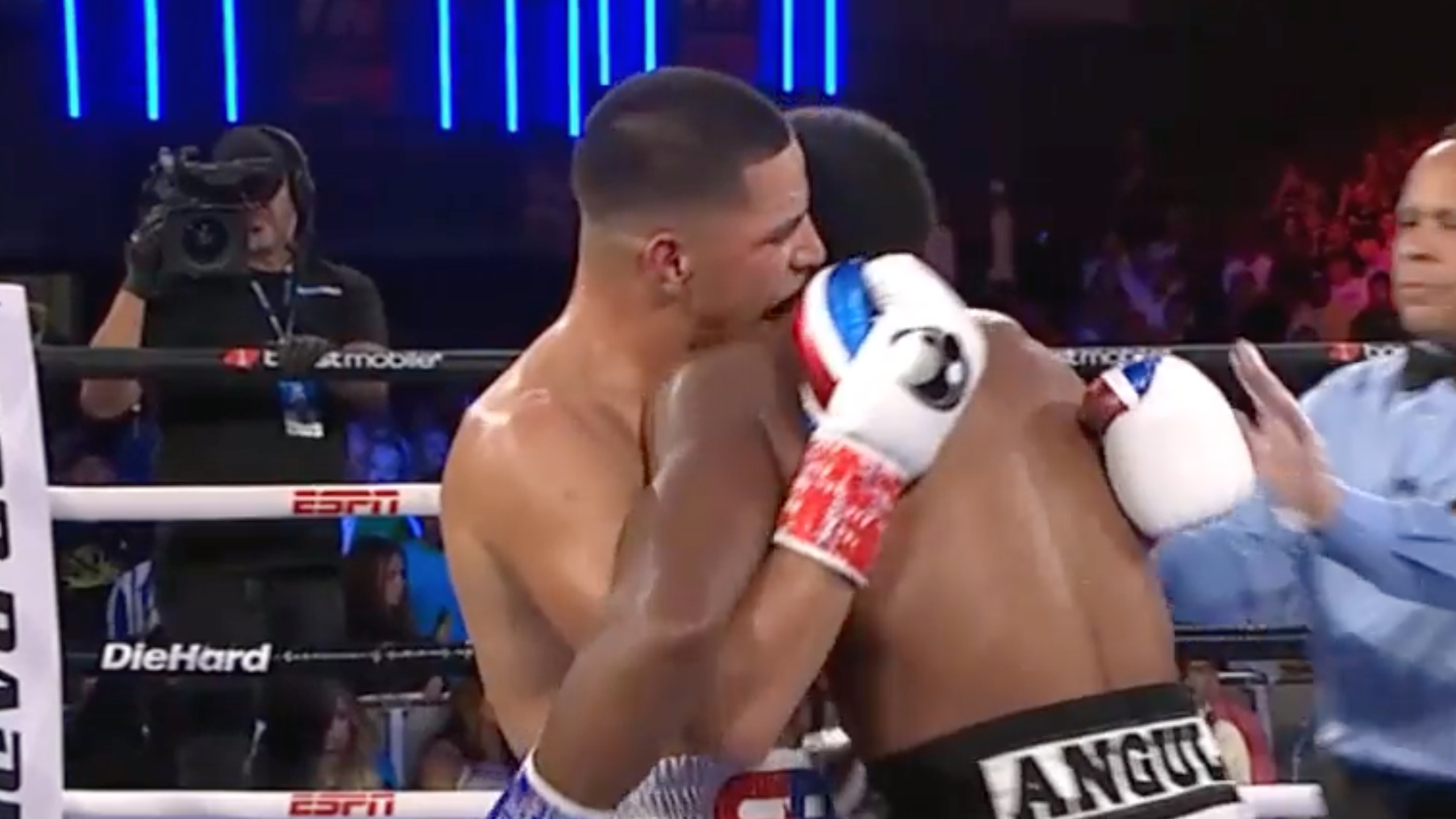 Boxer Edgar Berlanga Appears to Bite Opponent in Fight Sports Illustrated