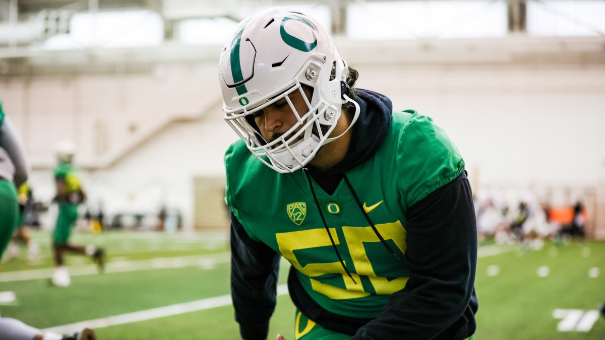 Oregon Ducks defensive tackle Popo Aumavae missed all of spring practice as he recovers from injury.