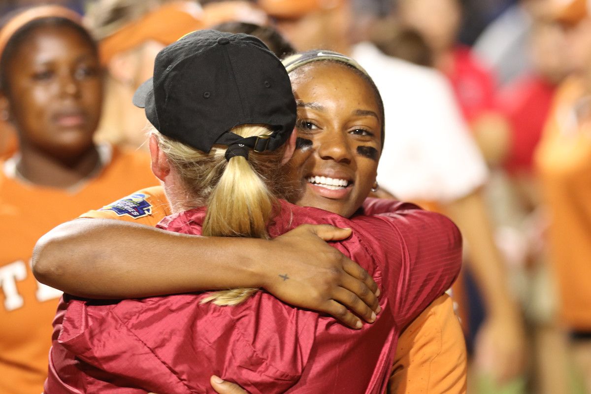 Patty Gasso, Janae Jefferson