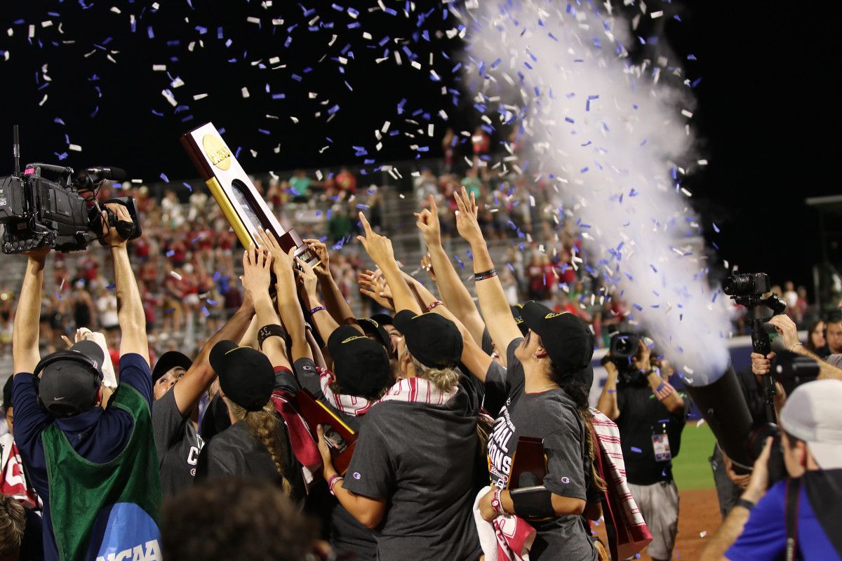 Generic NCAA Softball Championship Confetti