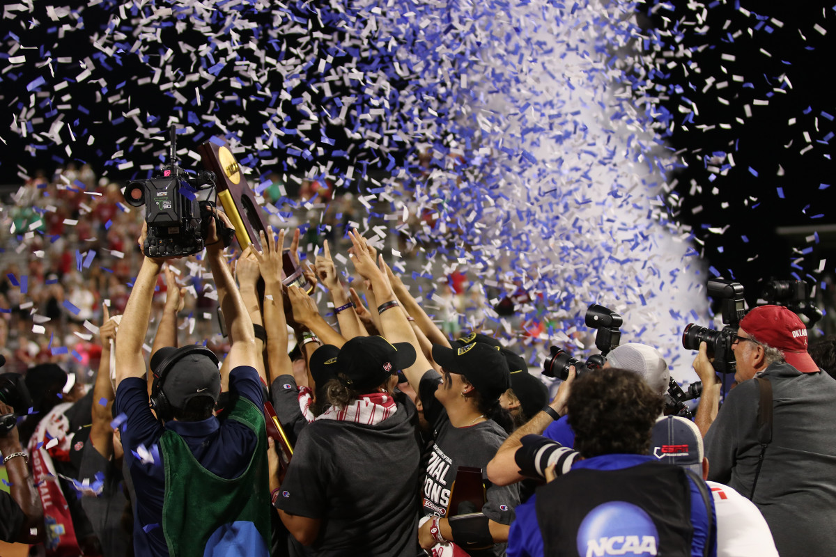 Generic NCAA Softball Championship Confetti